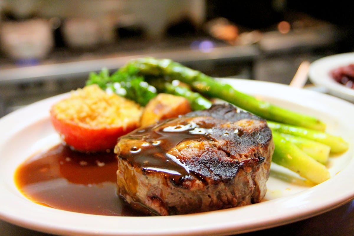 Sullivan's Steakhouse steak dinner